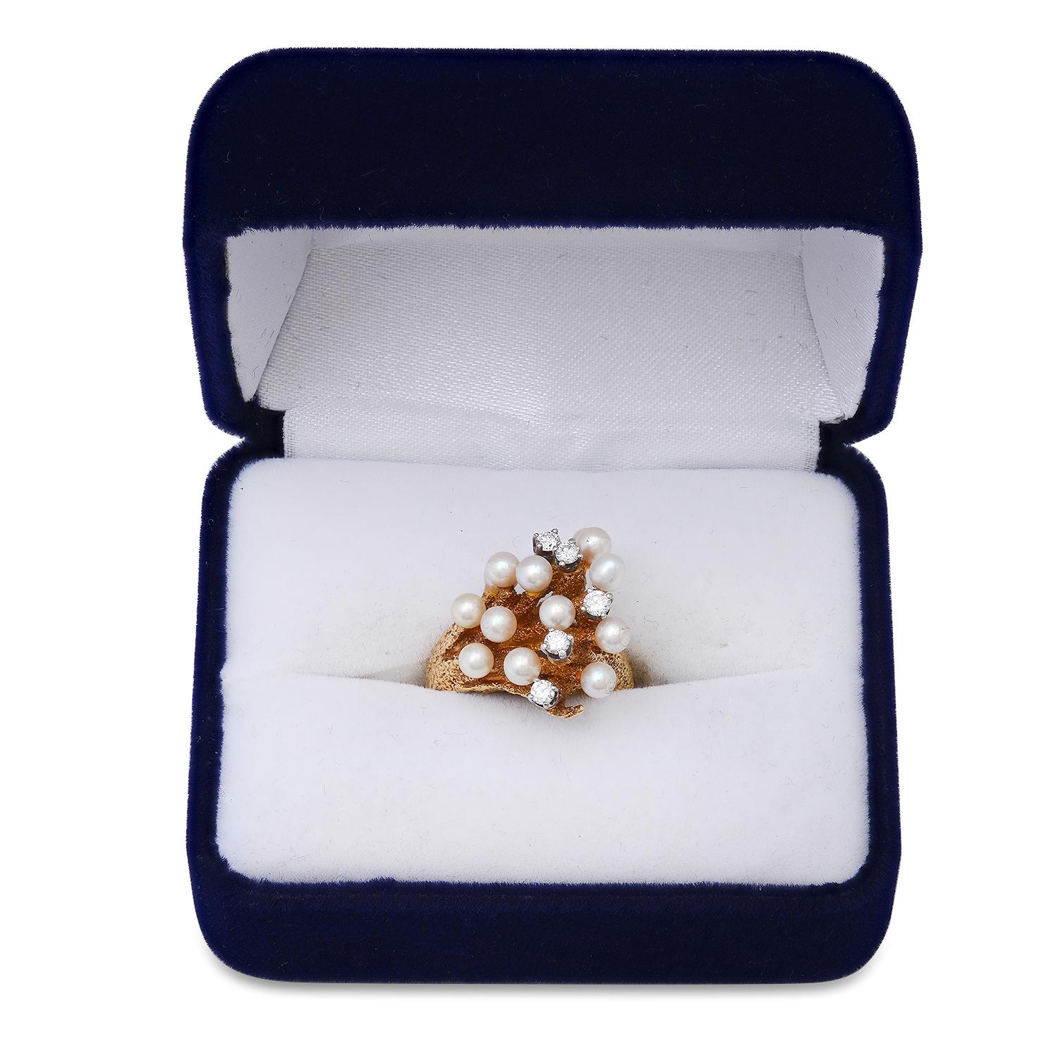 14K Yellow Gold Setting with White Pearls and 0.20ct Diamond Ladies Ring