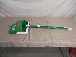 Libman Lobby Broom and Dustpan, $18.37 Est. Retail Value