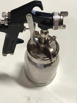 Husky Siphon Feed General Purpose Spray Gun. $46 MSRP