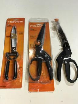 Fiskars 9223 Forged Grass Shears ; Fiskars 5 in. Steel Loop-Handled Grass Shears. $61 MSRP