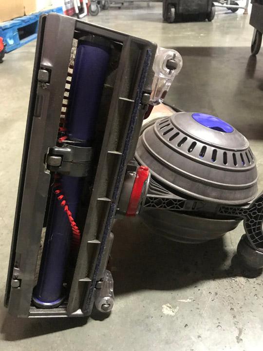 Dyson Multi-Floor II UP19 / 227633-01 Dyson Hygienic Bin Emptying. $286 MSRP