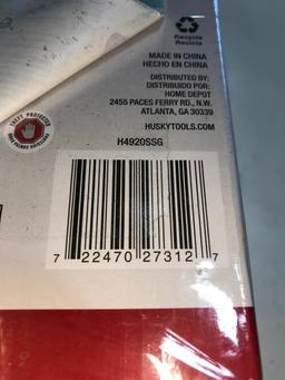 Husky Siphon Feed General Purpose Spray Gun. $46 MSRP