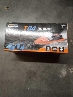 GizmoVine Remote Control Boat 2.4Ghz RC Boat