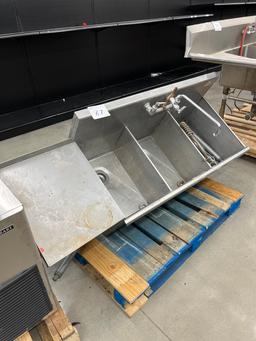 5' Three bay sink