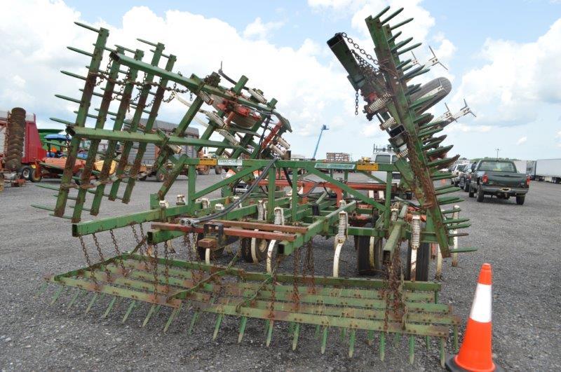 Glenco 21' soil finisher