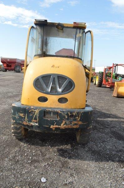 Synergy SWM608 wheel loader w/ 110 hrs, quick att, selling w/ 40'' forks, serial# 2230