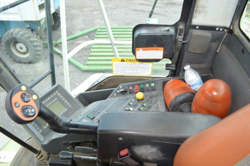 '04 Claas 870 Speedstar chopper w/ 4,851/4,046 hrs, kernel processor, autolube, 4wd, 800/65R32 front