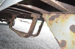 '87 trailmobile enclosed utility trailer (no title)
