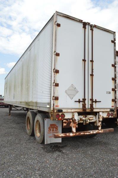 '87 trailmobile enclosed utility trailer (no title)