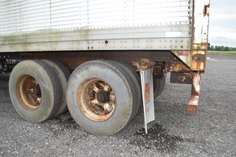 '87 trailmobile enclosed utility trailer (no title)