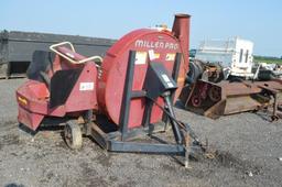 Miller Pro 1060 forage chopper w/ new trough