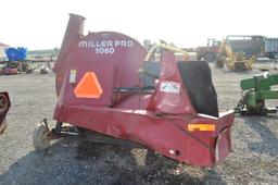 Miller Pro 1060 forage chopper w/ new trough