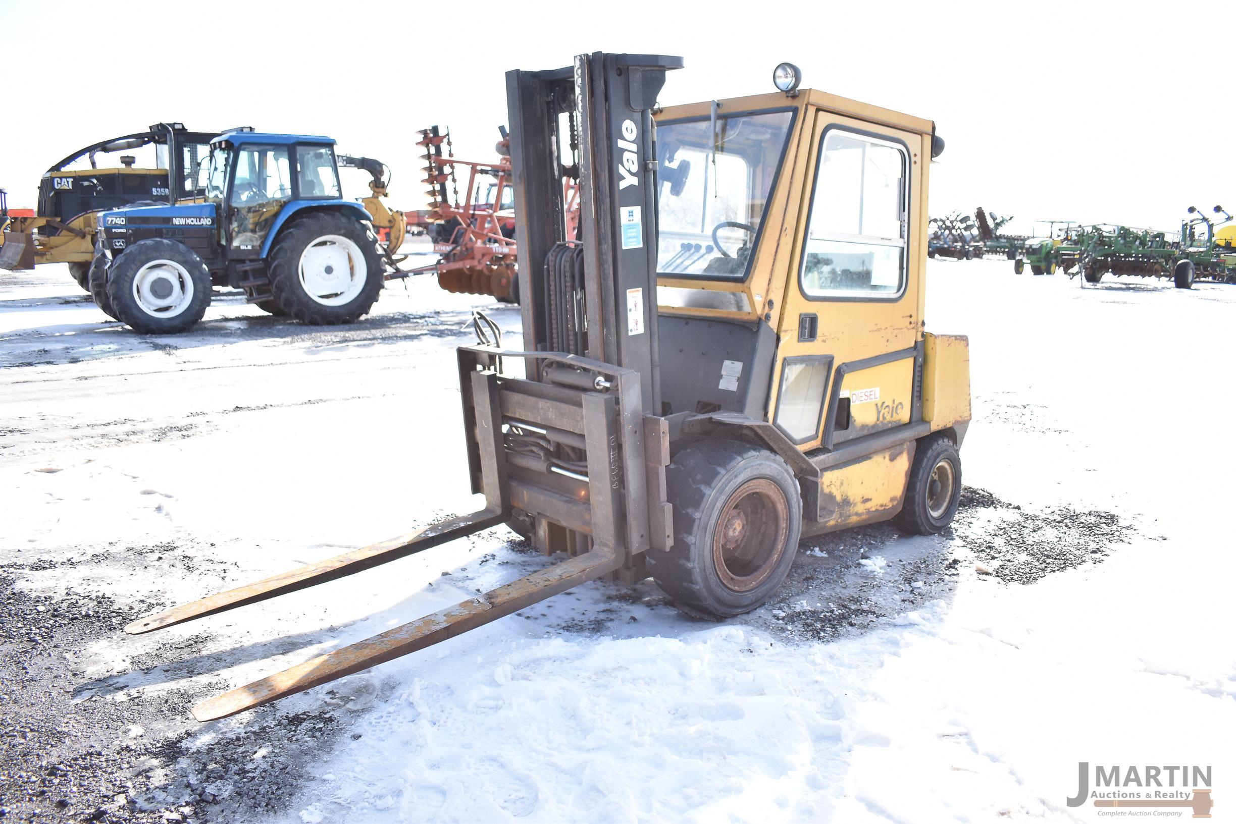 Yale 6000# forklift