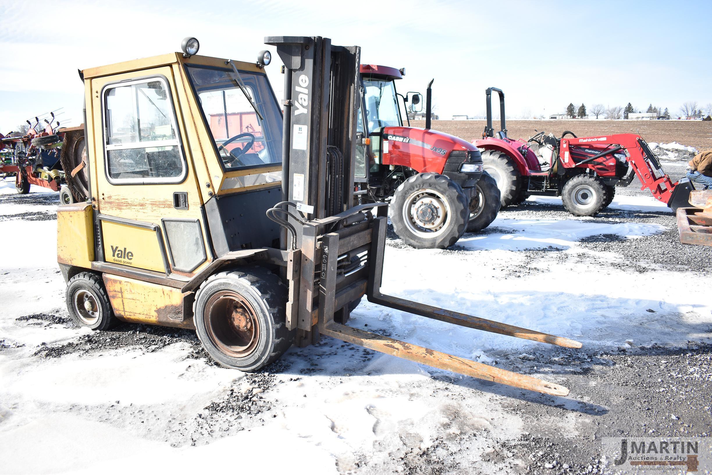 Yale 6000# forklift