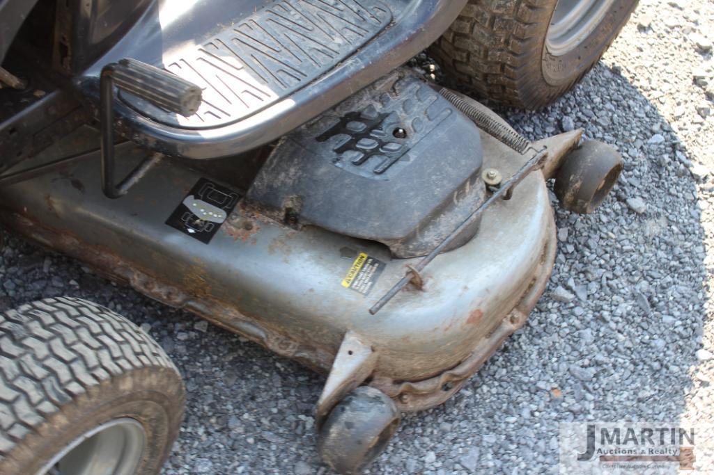 Craftsman GT6000 riding mower