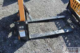 Wolverine 48" hyd skid mount pallet forks