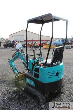 2023 QH12 Mini-excavator w/rubber tracks, thumb,gas (new)