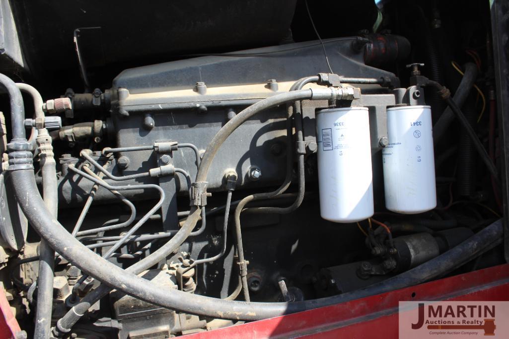 IH 5488 tractor