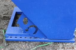 Unused dumping hopper
