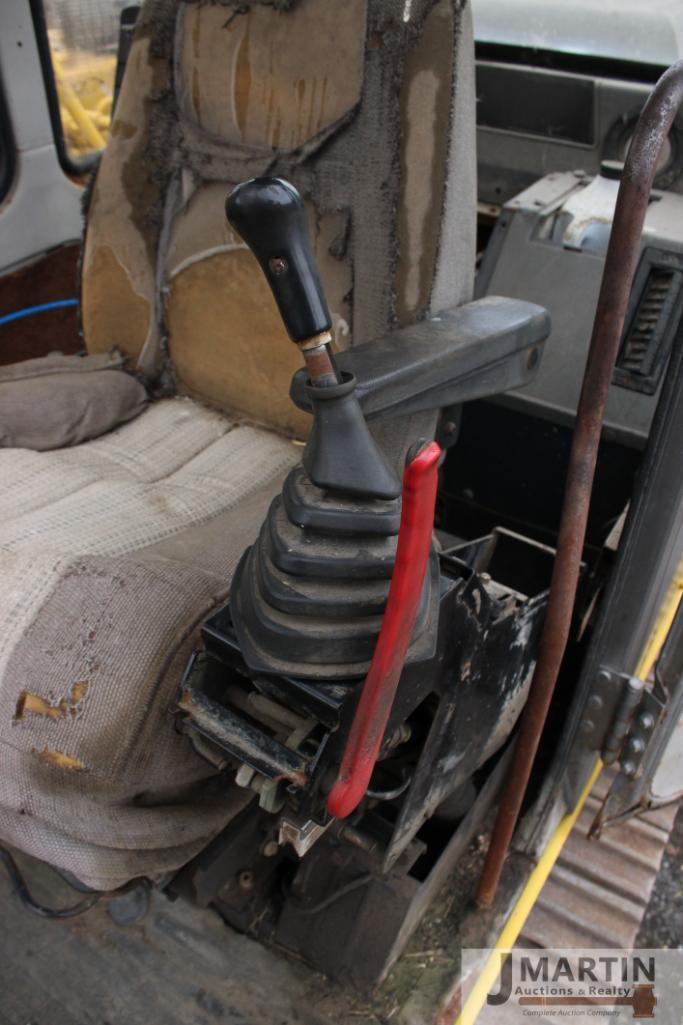 Kobelco SK210 LC excavator