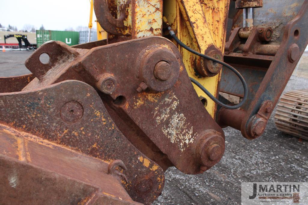 Kobelco SK210 LC excavator