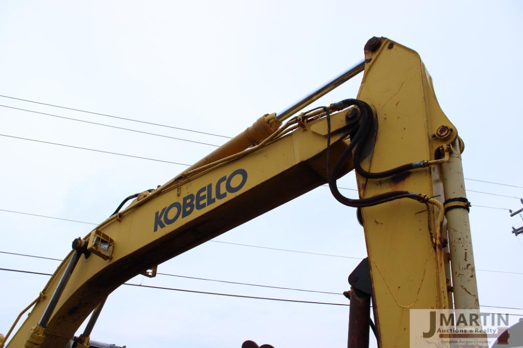 Kobelco SK210 LC excavator