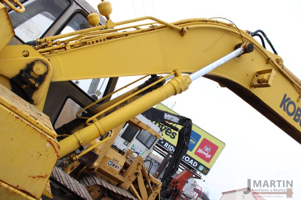 Kobelco SK210 LC excavator
