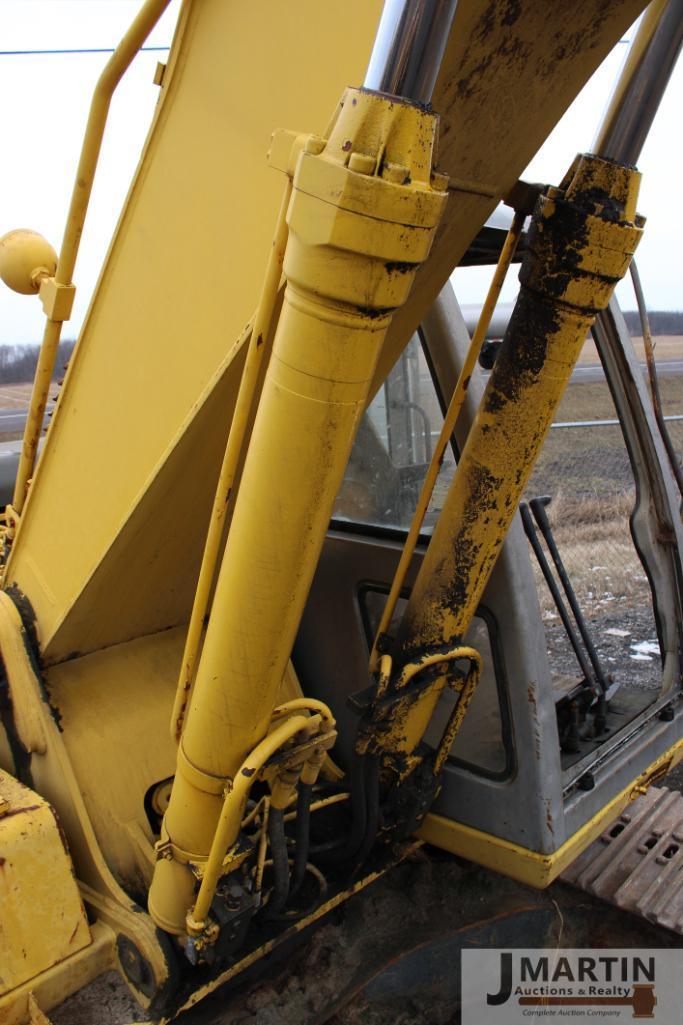 Kobelco SK210 LC excavator