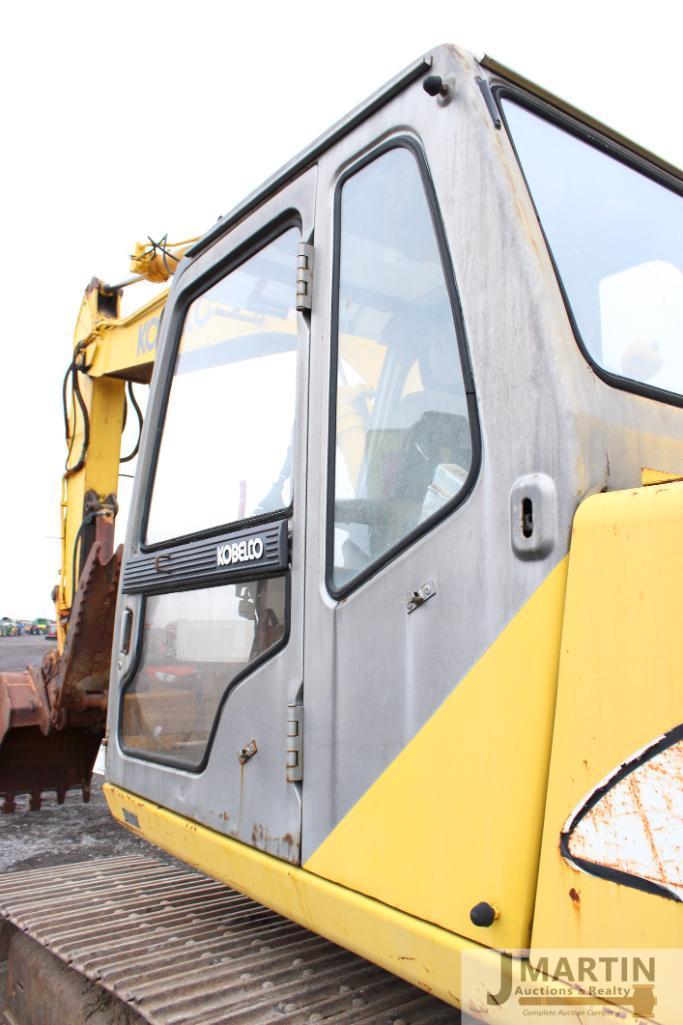 Kobelco SK210 LC excavator