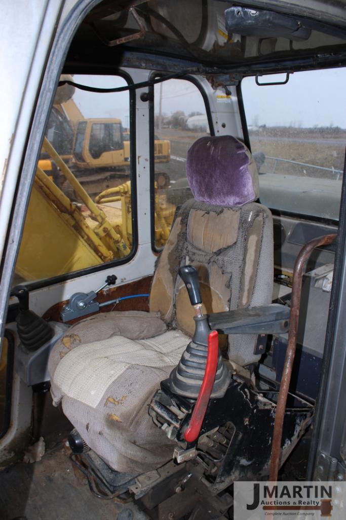 Kobelco SK210 LC excavator