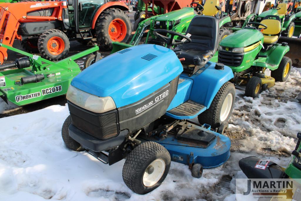 NH GT22 riding mower