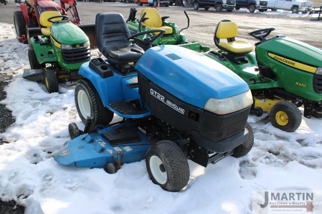 NH GT22 riding mower