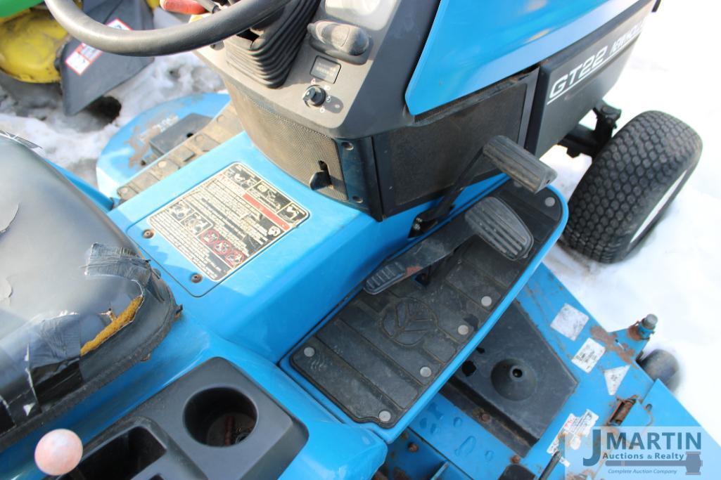 NH GT22 riding mower
