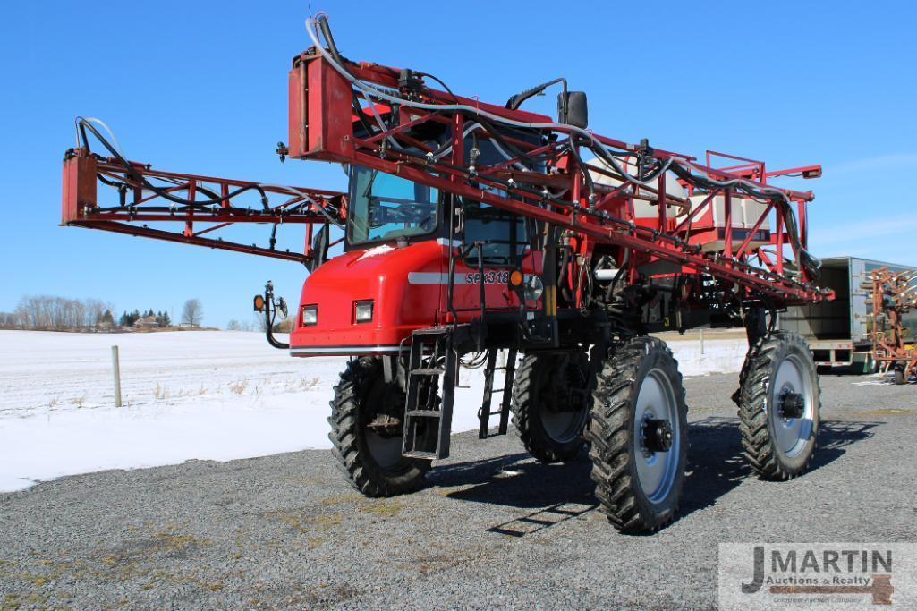 CIH Partiot SPX3185 self propelled sprayer