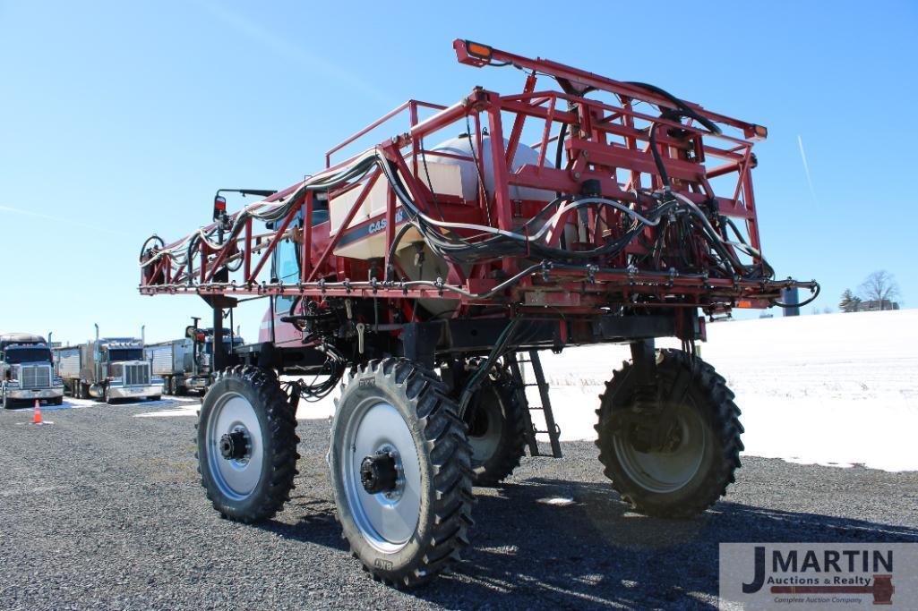 CIH Partiot SPX3185 self propelled sprayer