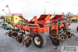 Clark nitrogen applicator