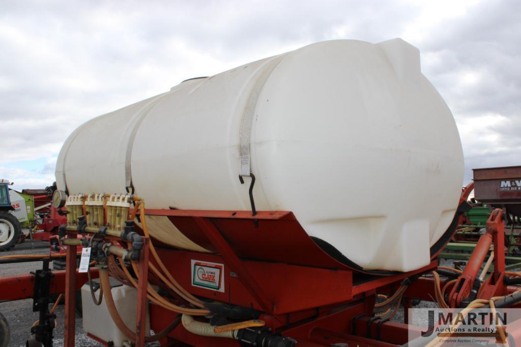 Clark nitrogen applicator