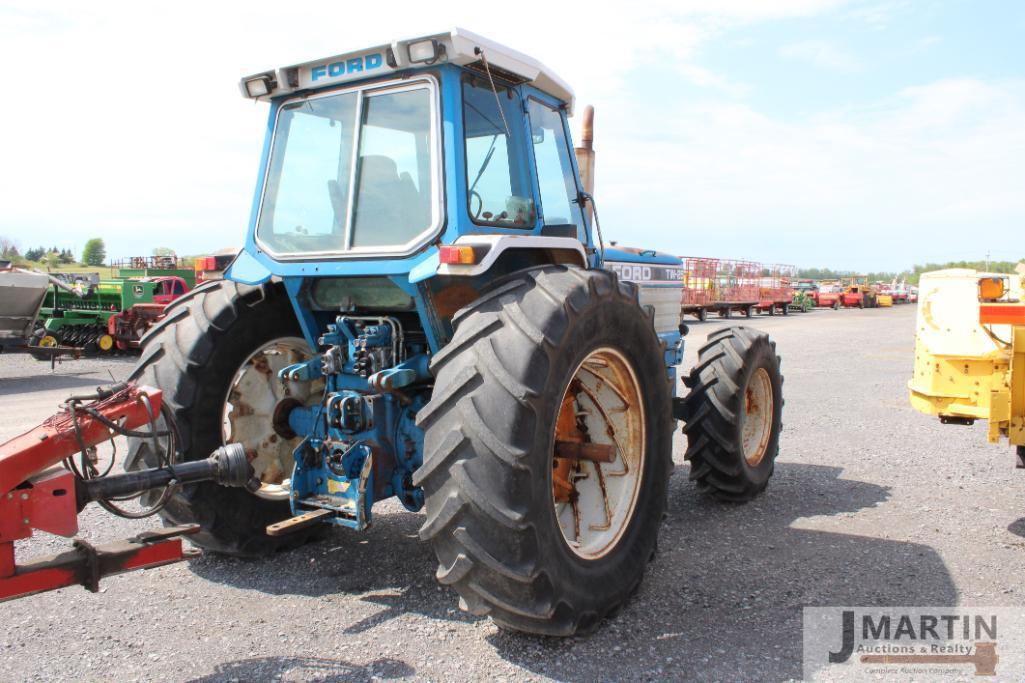 Ford TW 25 tractor