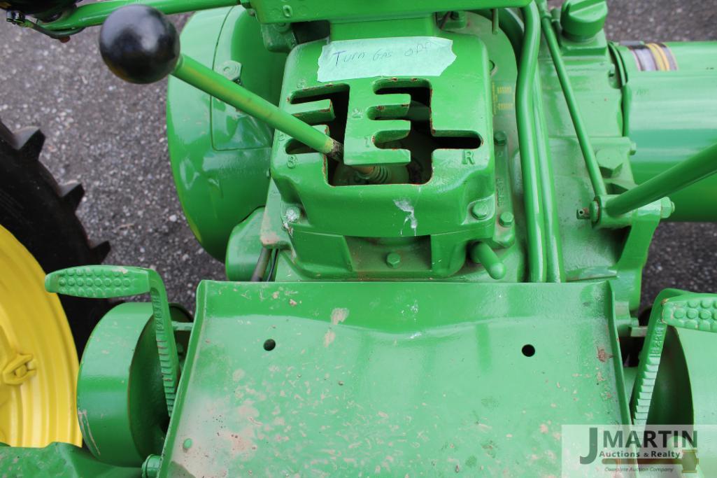 JD 50 tractor