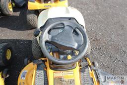 Cub Cadet 1046 riding mower