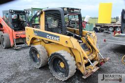 2008 JD 320 skid loader