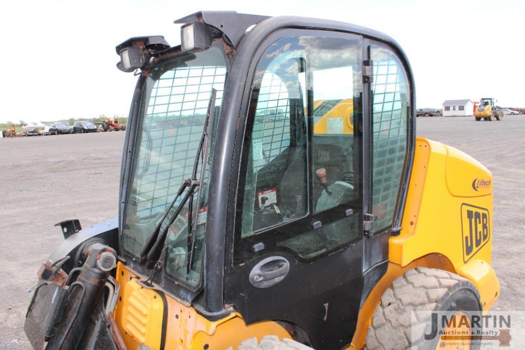 JCB 1110 skid loader