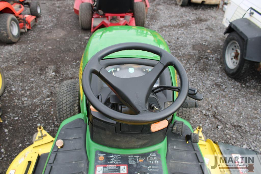 JD X748 Ultimate riding mower