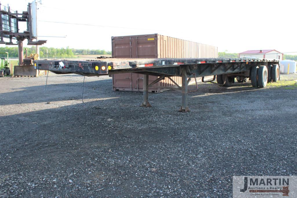 1990 Fontain 48' flatbed trailer
