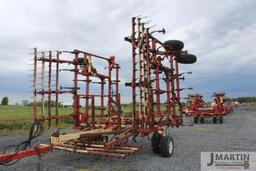 Krause 4200HR 42' field cultivator