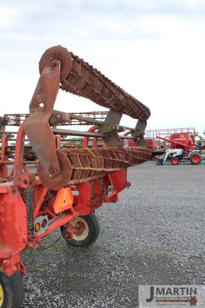 Unverferth 42' rolling harrow II