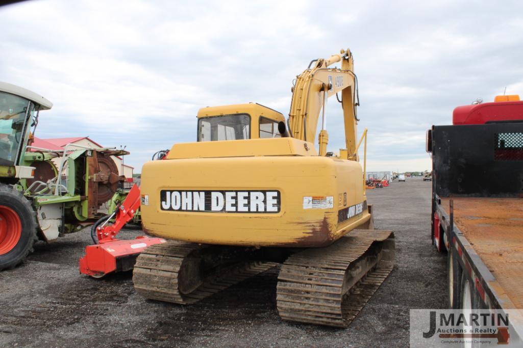 JD 490E excavator