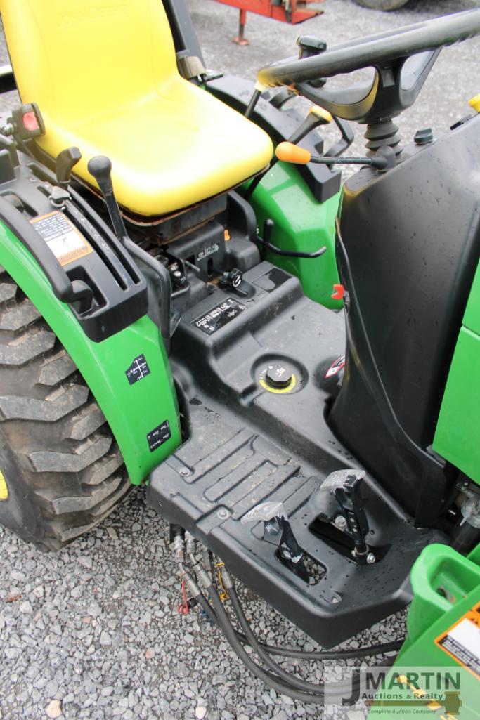 JD 2025R compact