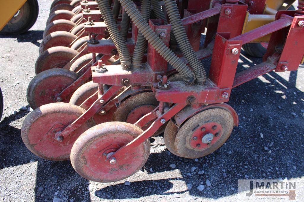 GD 107 10' notill grain drill