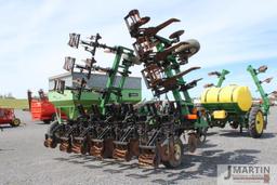 Unverferth 130 12 row applicator